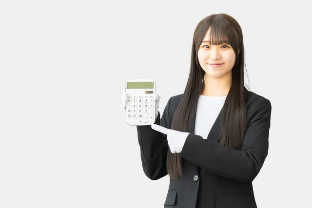 商業施設の特設会場でお買い物ついでに来場する買取のイメージ