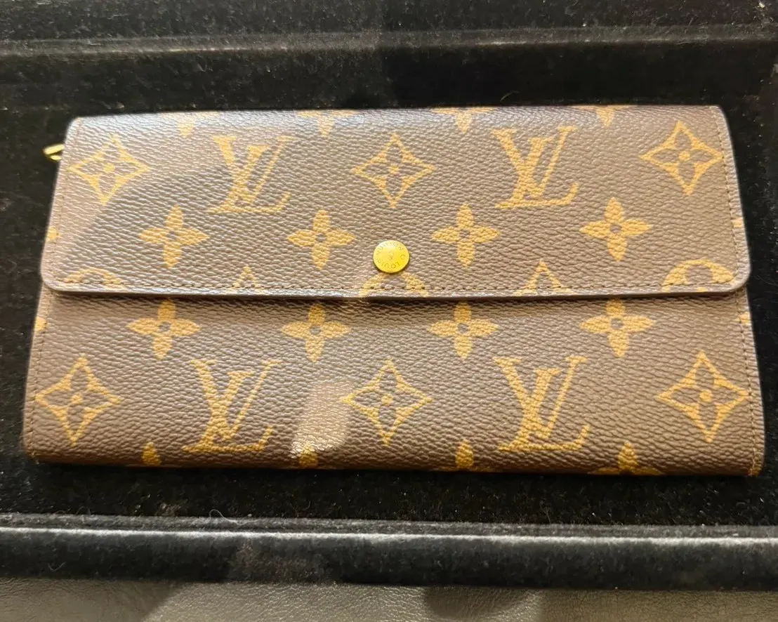 ルイ・ヴィトン モノグラム 長財布